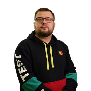 Денис Чекрыгин - исполнительный директор